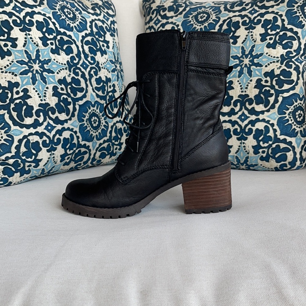 Lucky Brand Leather Side Zip Boots - NWOT - Picture 6 of 8